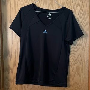 Adidas top size M